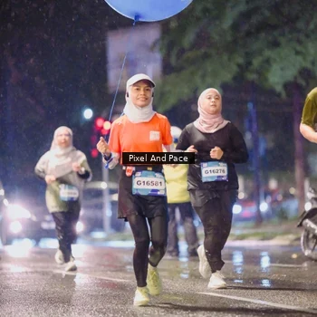 Runner Photo 7840745