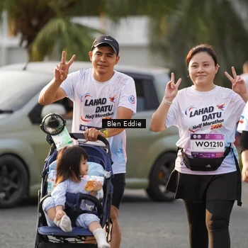 Runner Photo 7840755