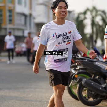 Runner Photo 7840780