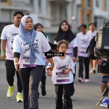Runner Photo 7840781