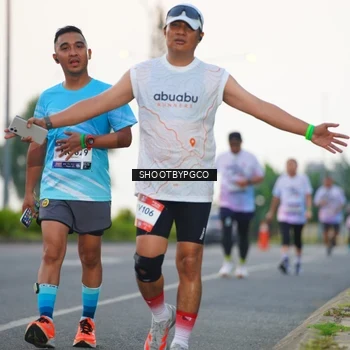 Runner Photo 7840788