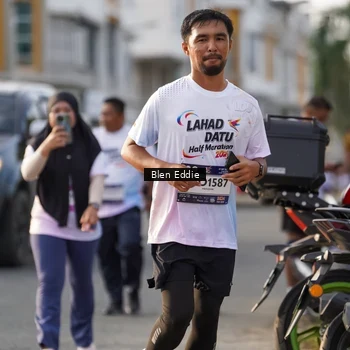 Runner Photo 7840793