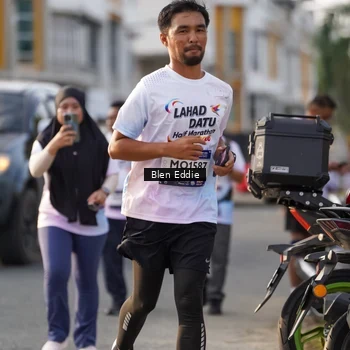 Runner Photo 7840795
