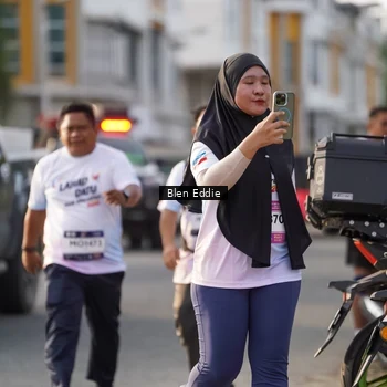 Runner Photo 7840801