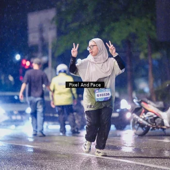 Runner Photo 7840858