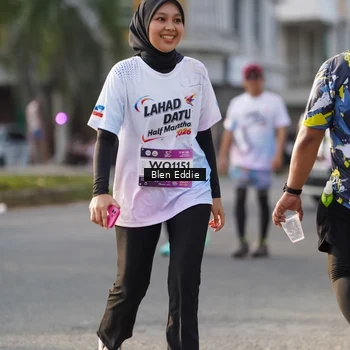 Runner Photo 7840861