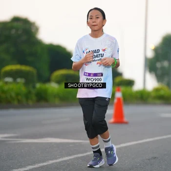 Runner Photo 7840898