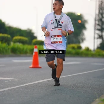 Runner Photo 7840903