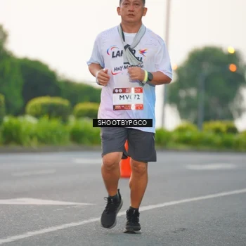 Runner Photo 7840905