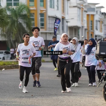 Runner Photo 7840906