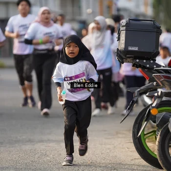 Runner Photo 7840909