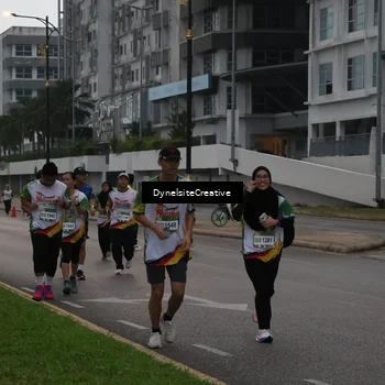 Runner Photo 7840914