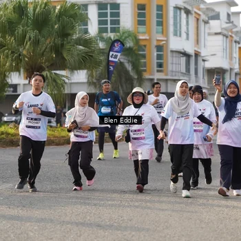 Runner Photo 7840919