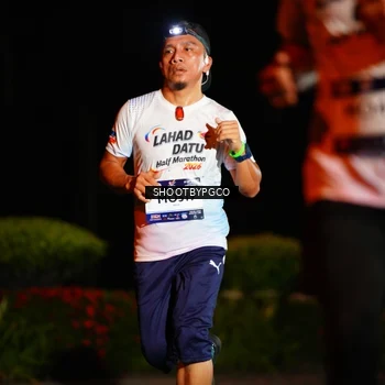 Runner Photo 7840920