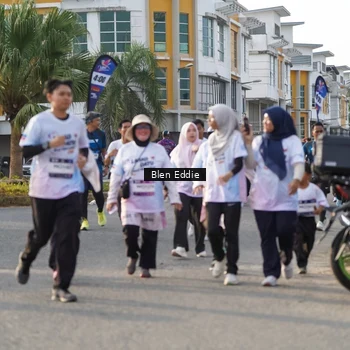 Runner Photo 7840924
