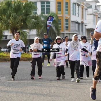 Runner Photo 7840928