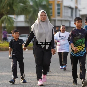 Runner Photo 7840934