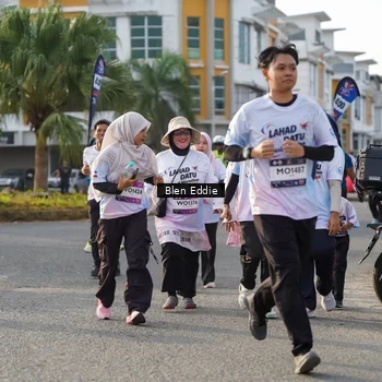 Runner Photo 7840939