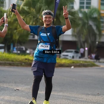 Runner Photo 7840946