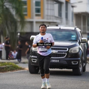 Runner Photo 7840966