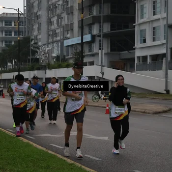 Runner Photo 7840978