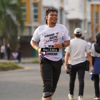 Runner Photo 7840990