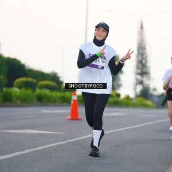 Runner Photo 7841004