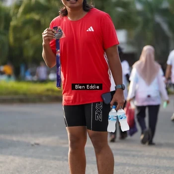 Runner Photo 7841006