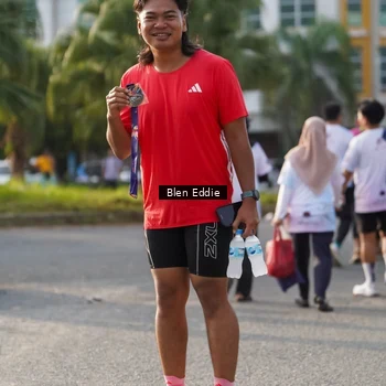 Runner Photo 7841013