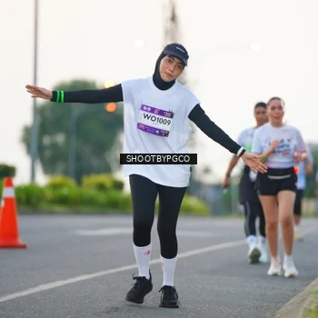 Runner Photo 7841024