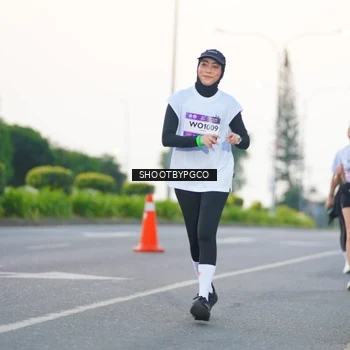 Runner Photo 7841037