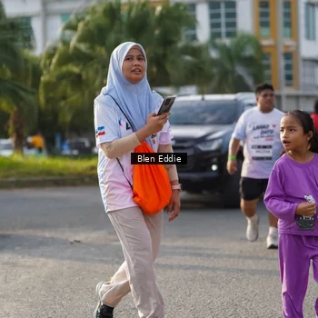 Runner Photo 7841041