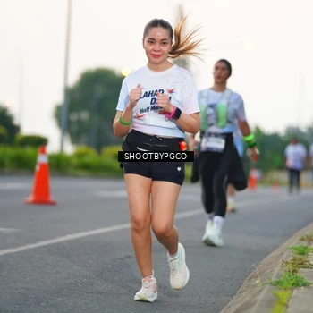Runner Photo 7841060