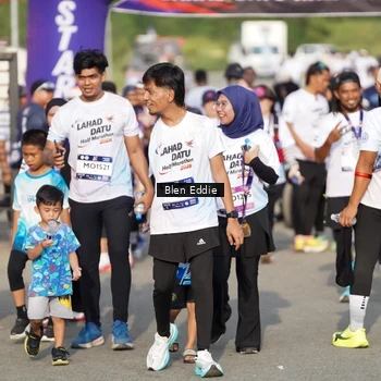 Runner Photo 7841065