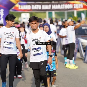 Runner Photo 7841073