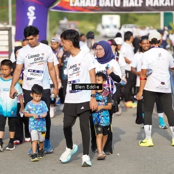 Runner Photo 7841075