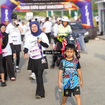 Runner Photo 7841079