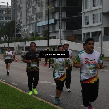 Runner Photo 7841115