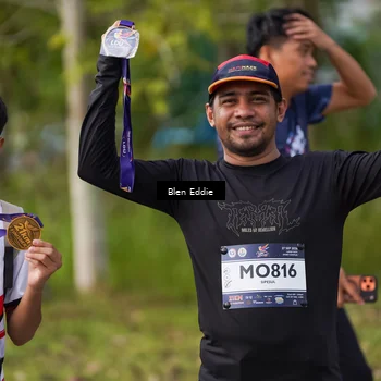 Runner Photo 7841157