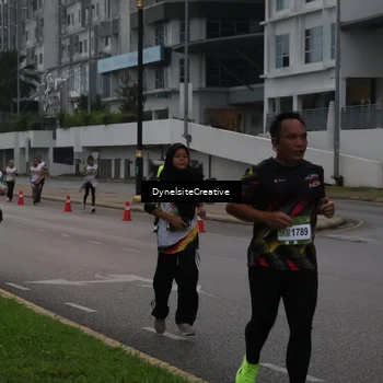 Runner Photo 7841173
