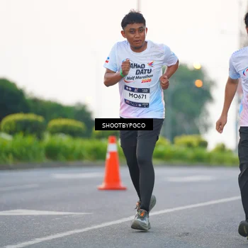 Runner Photo 7841196