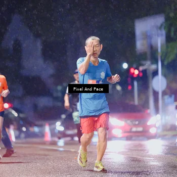 Runner Photo 7841212