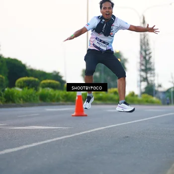 Runner Photo 7841221