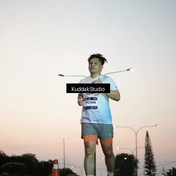 Runner Photo 7841299