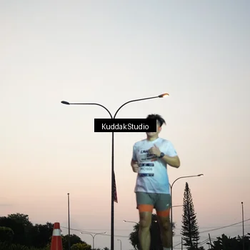 Runner Photo 7841304