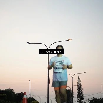 Runner Photo 7841305