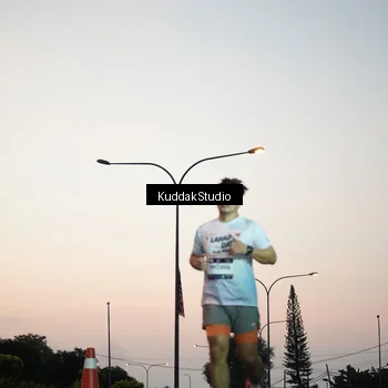 Runner Photo 7841306
