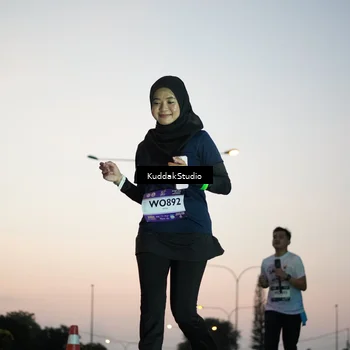 Runner Photo 7841323