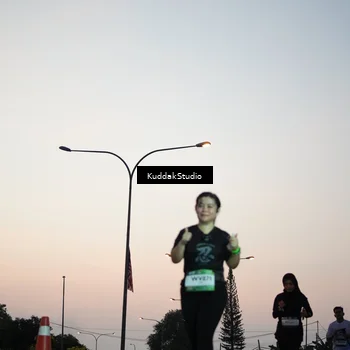 Runner Photo 7841330