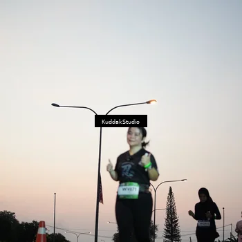 Runner Photo 7841332